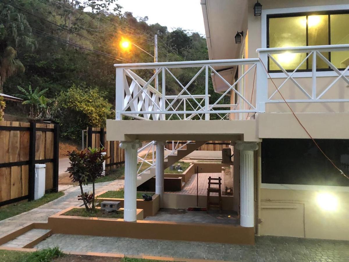 Castara Inn ภายนอก รูปภาพ